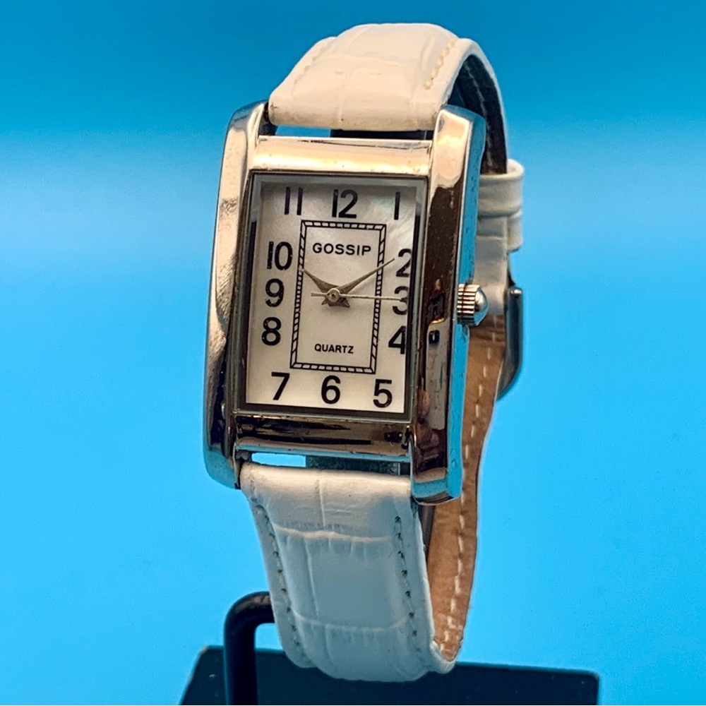 GOSSIP Women’s Tank Wristwatch MOP Dial  Japan Movt Leather Strap Works New Batt